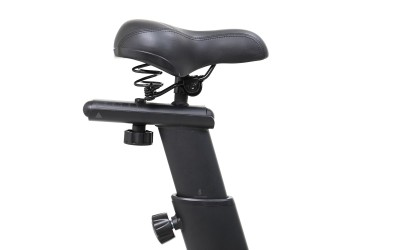 Bicicleta Spinning SEMI-PROFESIONALA TECHFIT SBK8000, Sistem Volanta 20 kg