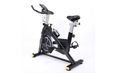 	 Bicicleta spinning TECHFIT SBK800B, Negru lucios, Sistem inertie volanta 8 Kg, Greutate utilizator 120 Kg, Suport telefon/tableta, Suport si bidon apa incluse